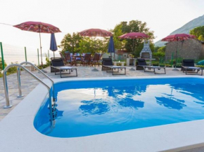 Gorgeous Villa in Tu epi with Private Swimming Pool